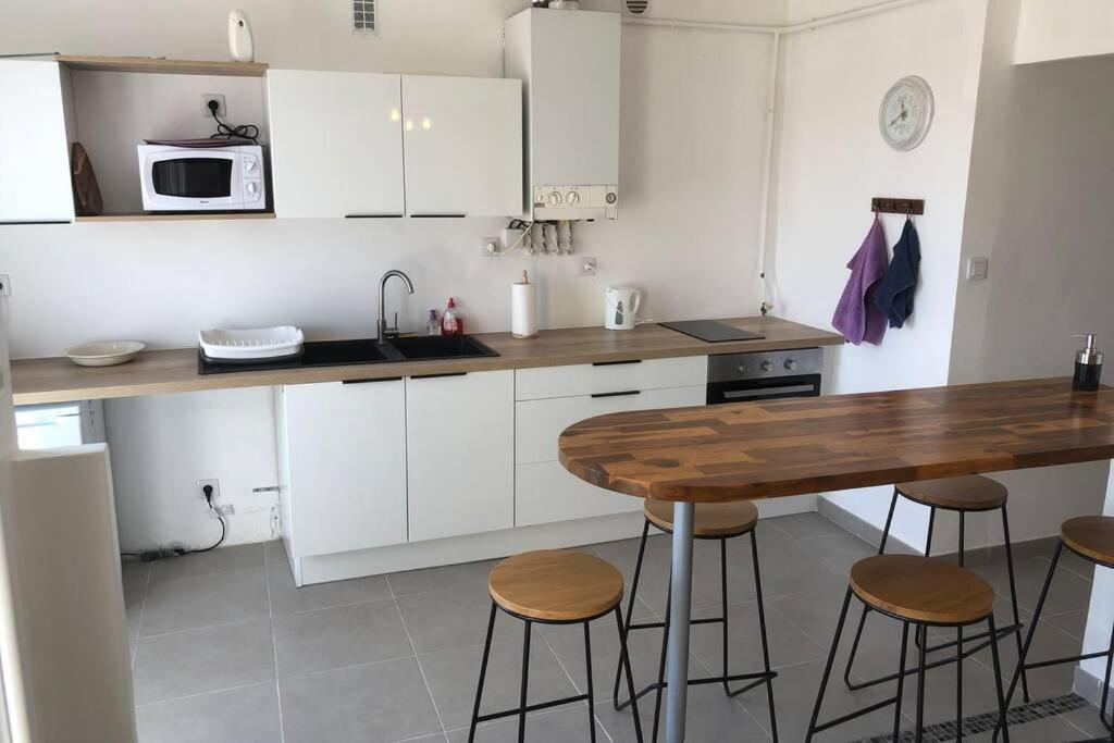 Grands Buffets Hebergement Appartement Narbonne Eksteriør bilde